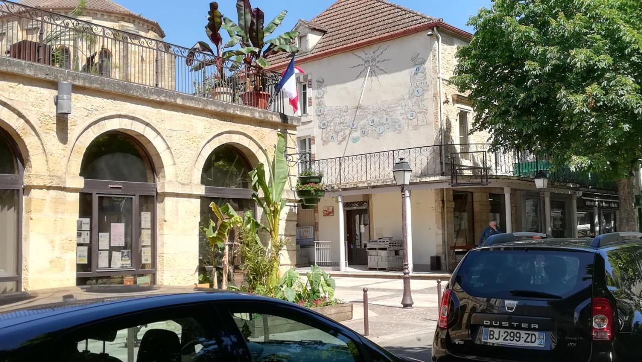 "Chezvero46" Residence 3 Etoiles Avec Piscine, Wifi Et Velos Prayssac Dış mekan fotoğraf